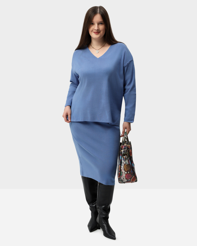 Лаконичная юбка миди прямого кроя