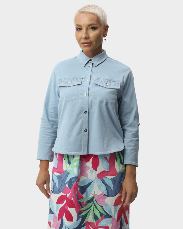 Рубашка из эластичного денима с накладными карманами