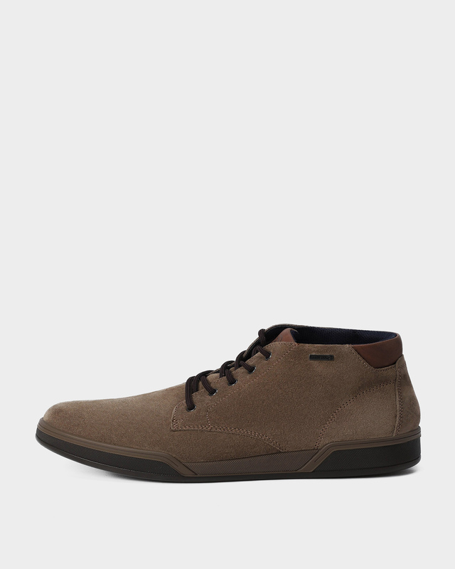 Ботинки из натурального нубука с водонепроницаемой мембраной Gore-Tex