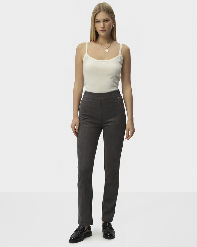 Брюки из экозамши с резинкой по поясу