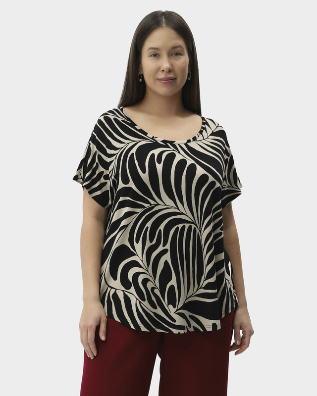 Блузка с растительным узором