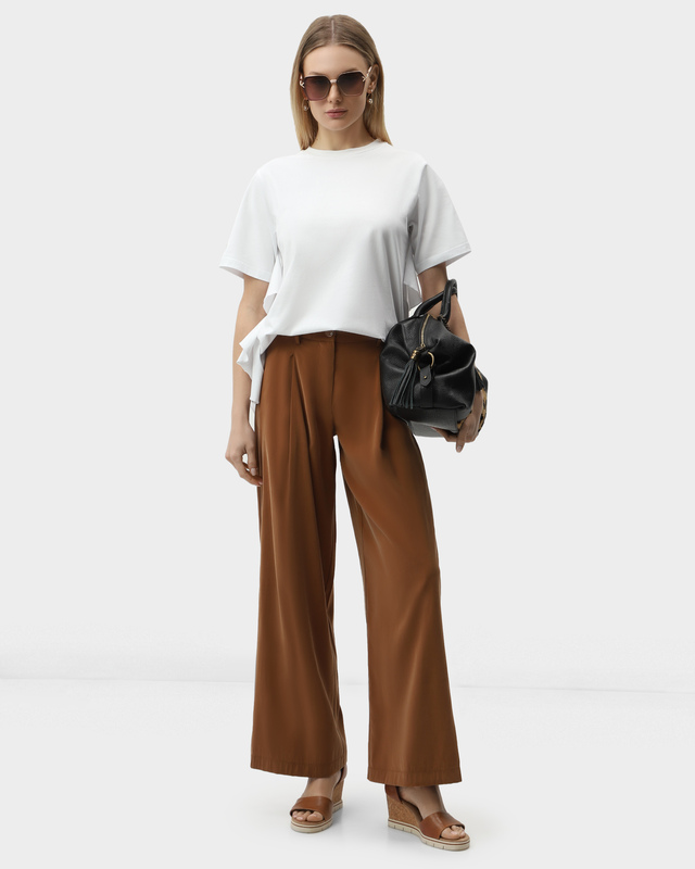 Брюки прямого силуэта с резинкой на поясе