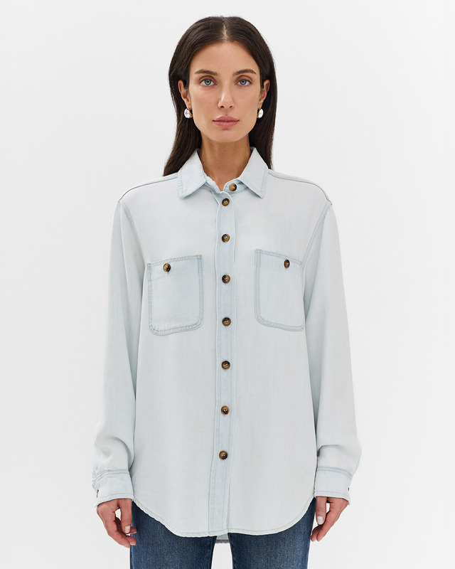 Рубашка из 100-го тенсела с застежкой на пуговицы 7990₽