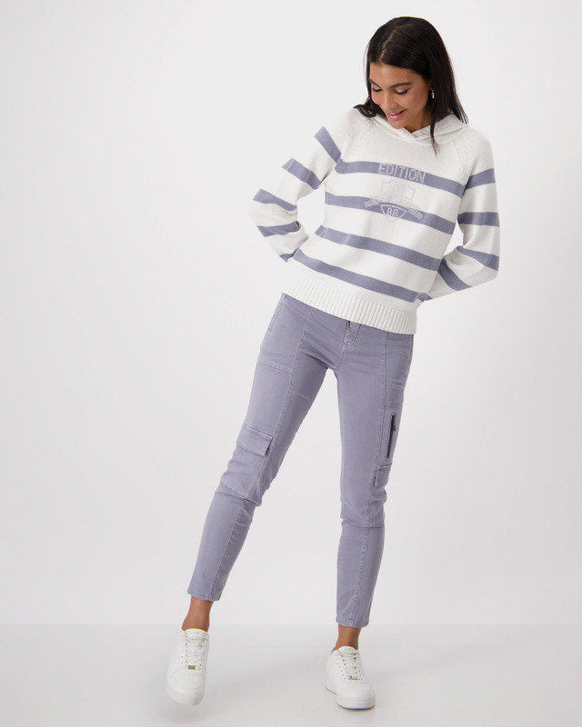 Брюки облегающего кроя с накладными карманами