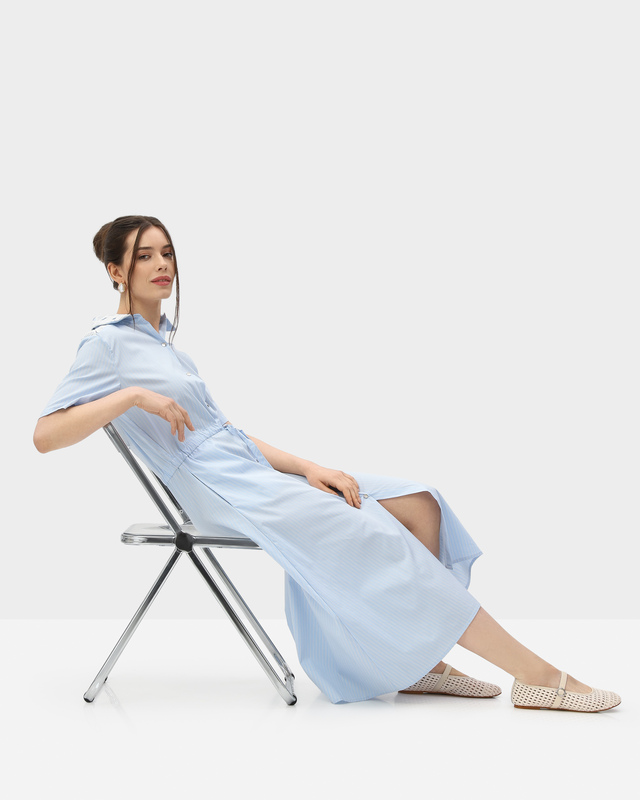 Платье-рубашка с хлопком в составе и кружевным декором 9990₽