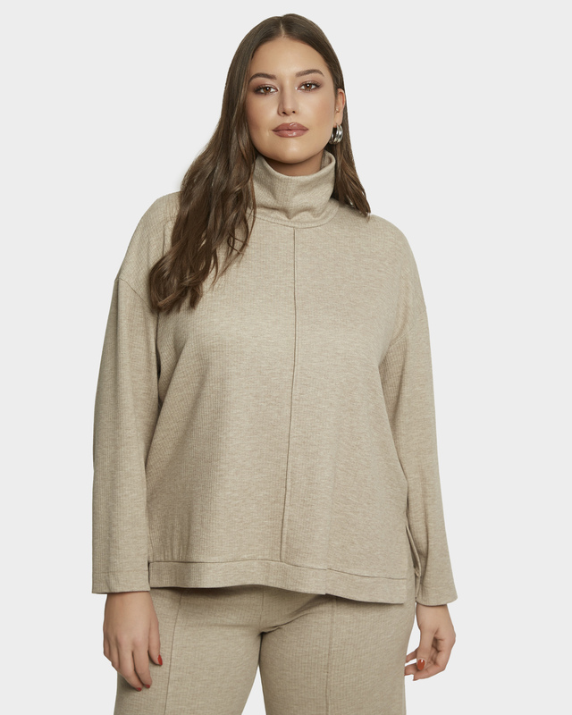 Пуловер из трикотажа в рубчик с широким воротником-стойкой