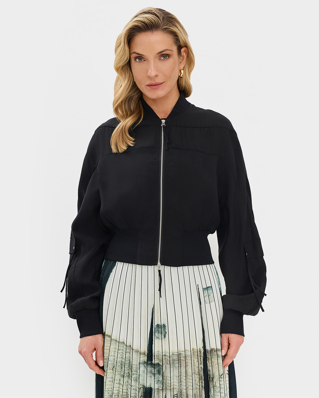 Бомбер с широким поясом, манжетами и воротником из трикотажа в рубчик