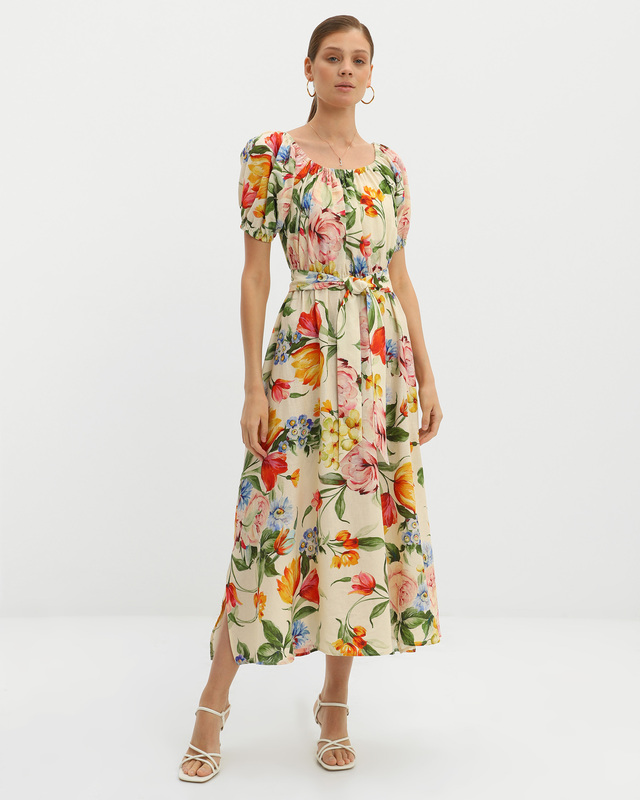 Платье изо льна и вискозы с ярким цветочным принтом вырезом-лодочкой и рукавами-фонариками 4790₽