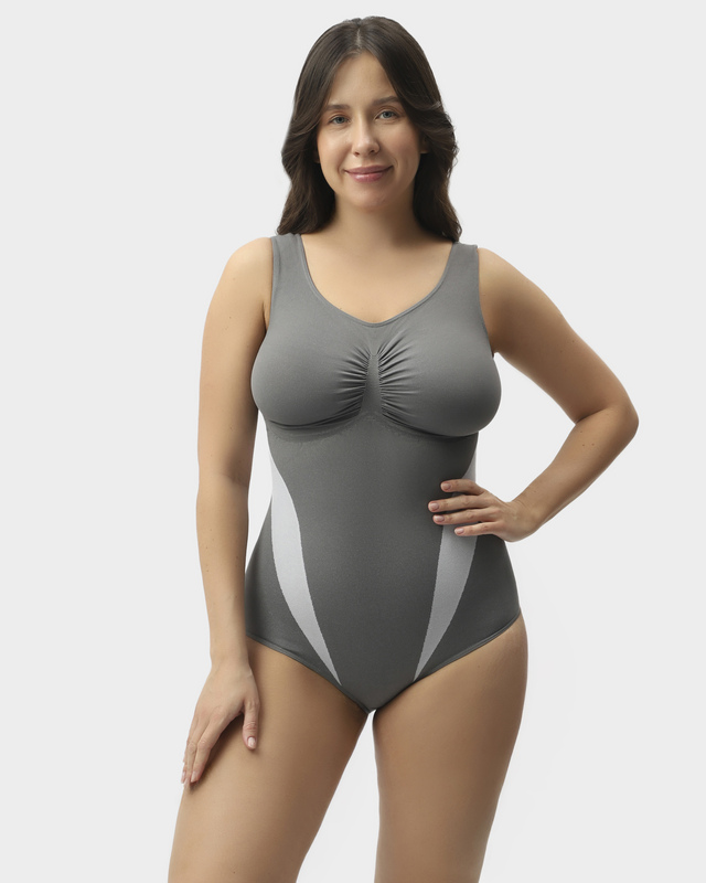 Слитный корректирующий купальник из биэластичного материала