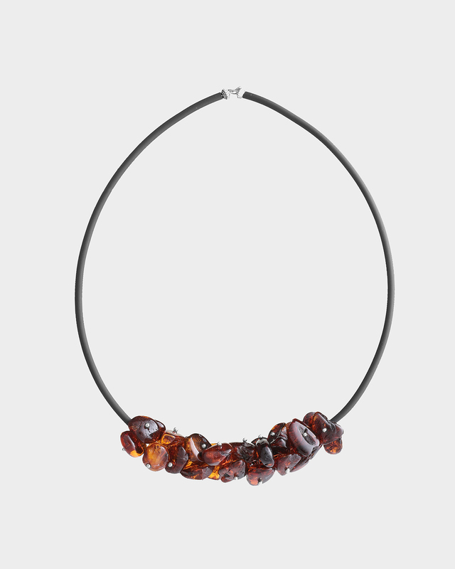 Колье из натурального янтаря на тросе