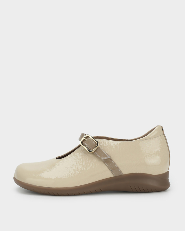 Туфли из натуральной лаковой кожи с регулируемой полнотой