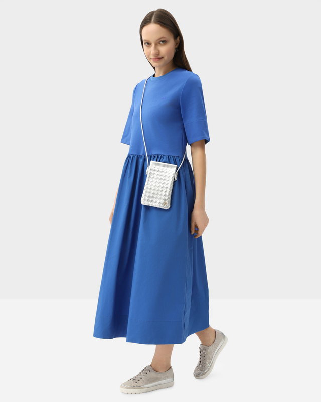 Платье А-силуэта с трикотажным верхом и хлопковым низом 7990₽