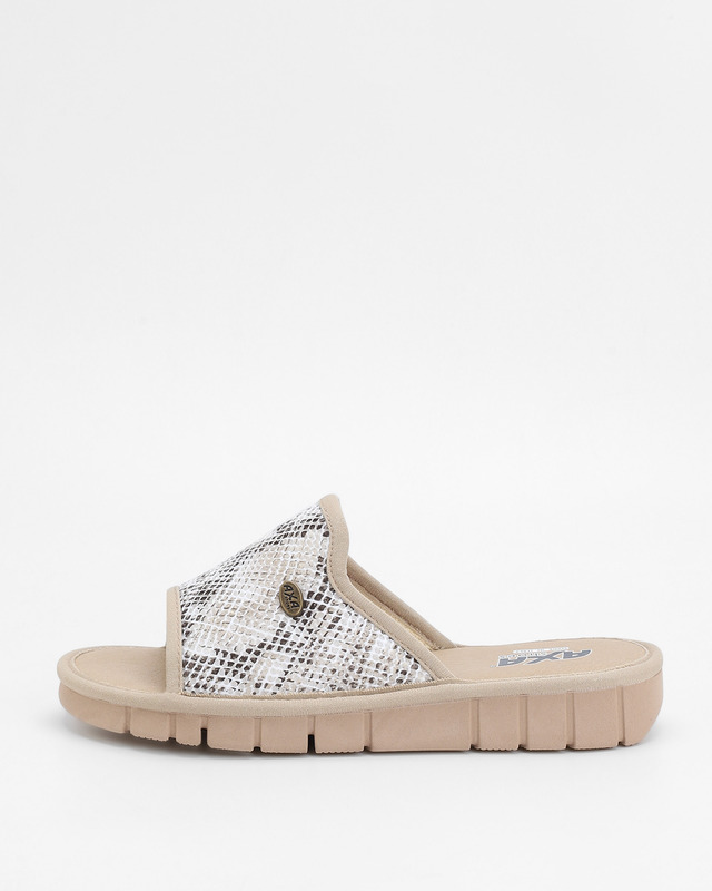 Тапочки на антискользящей подошве с технологией DEO-Fit