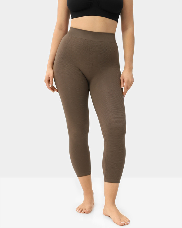 Корректирующие легинсы длиной 7/8