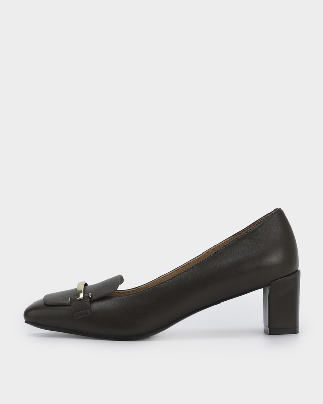 Туфли из натуральной кожи на устойчивом каблуке