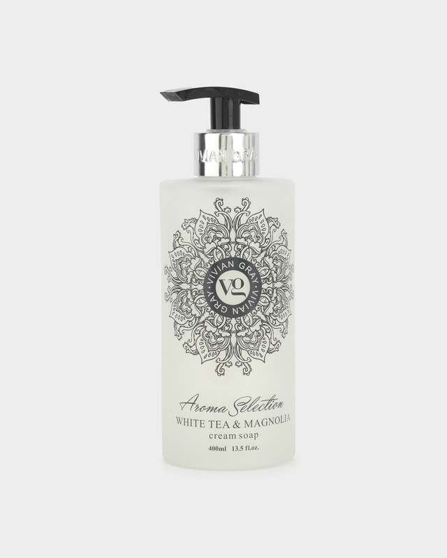 Жидкое мыло для рук White Tea Magnolia 400 мл 1499₽