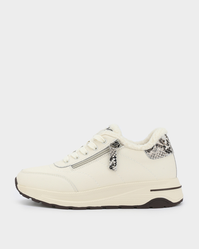 Кожаные кроссовки на меховой подкладке