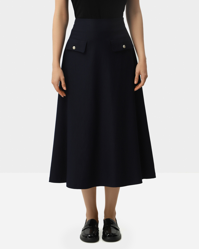 Ақ трусикидегі жетілген есектер