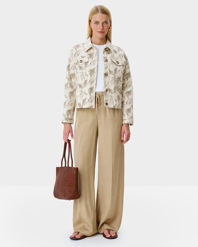 Джинсовый жакет с растительным принтом и пайетками