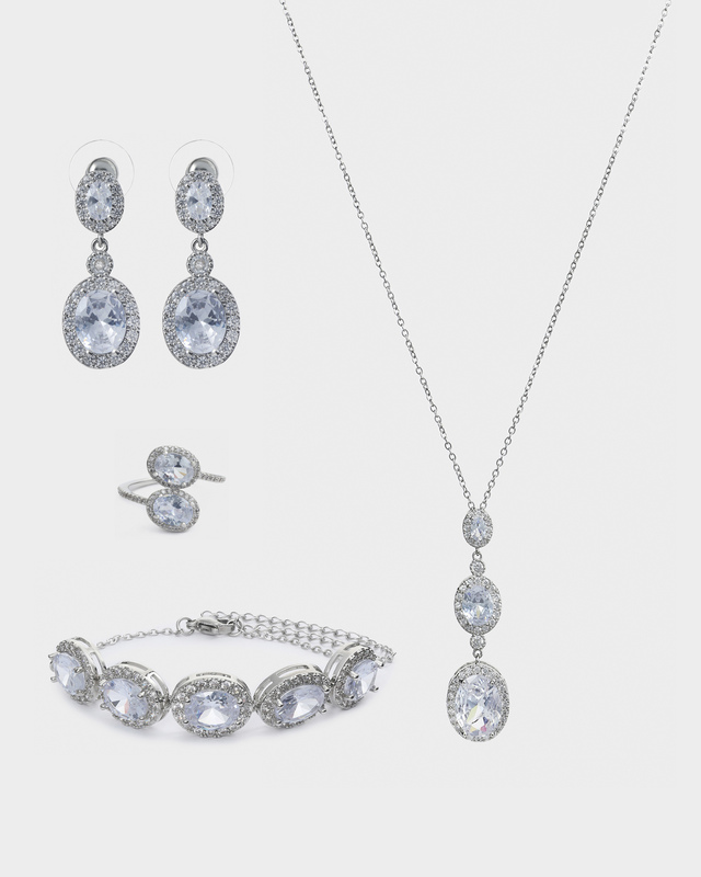 Набор: колье, браслет, серьги и кольцо