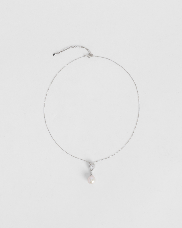 Кулон с цепочкой