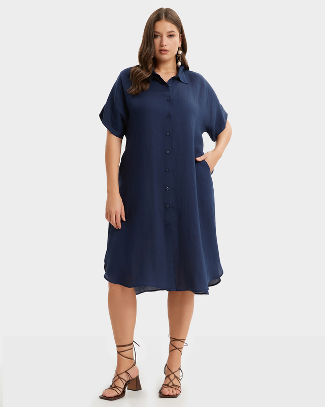 Летнее платье на пуговицах с разрезами по бокам 21990₽