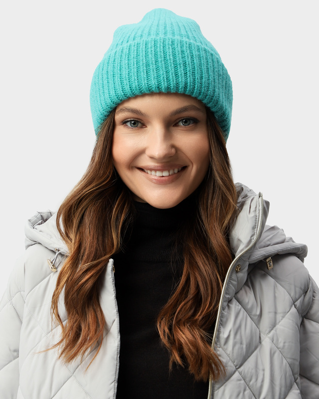 Шапка с кашемиром и шерстью в составе